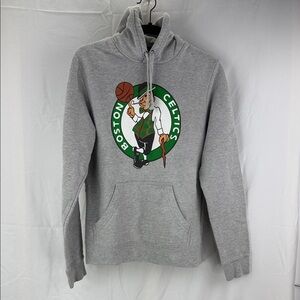 Fanatics Boston Celtics Men’s Small Gray Drawstring Hoodie with Kangaroo Pocket
